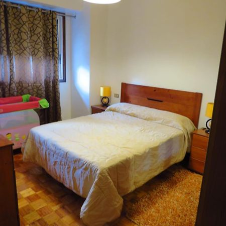 Piso Eugenio Fadrique Vigo Apartamento Exterior foto