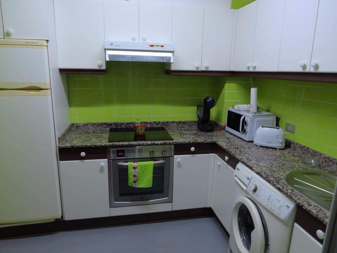 Piso Eugenio Fadrique Vigo Apartamento Exterior foto